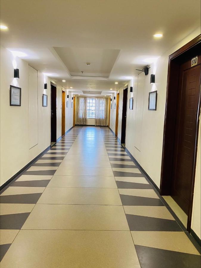Apricot Hotel , Ahmedabad Exterior foto